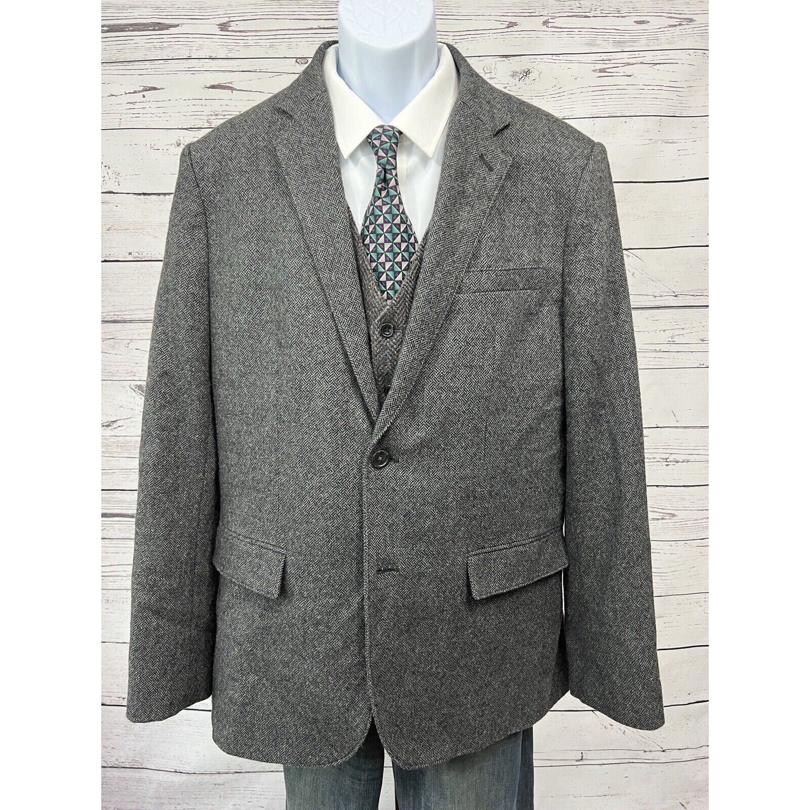 Banana Republic 2 Button Blazer Mens 44L Herringbone Wool Blend Tailored Slim