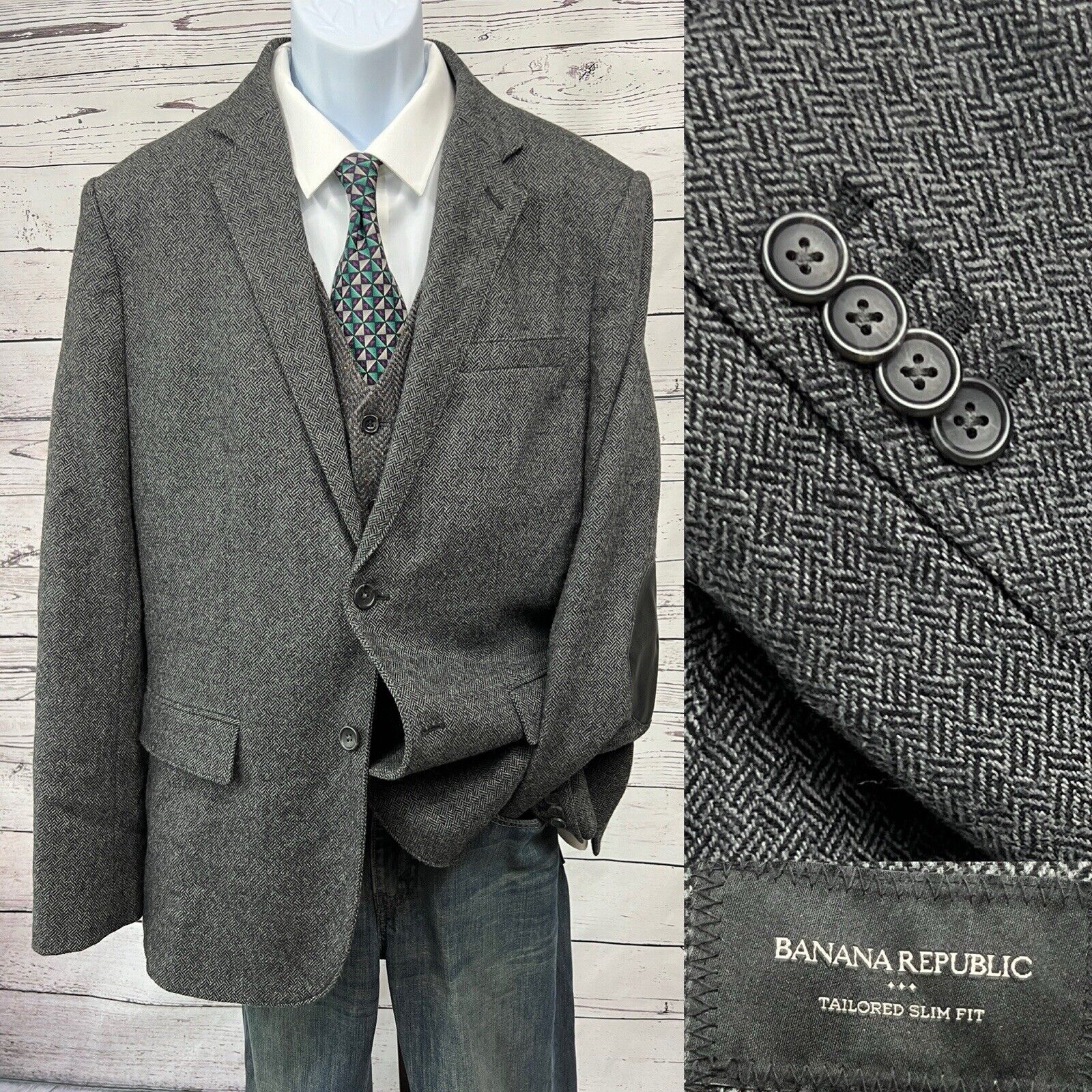 Banana Republic 2 Button Blazer Mens 44L Herringbone Wool Blend Tailored Slim