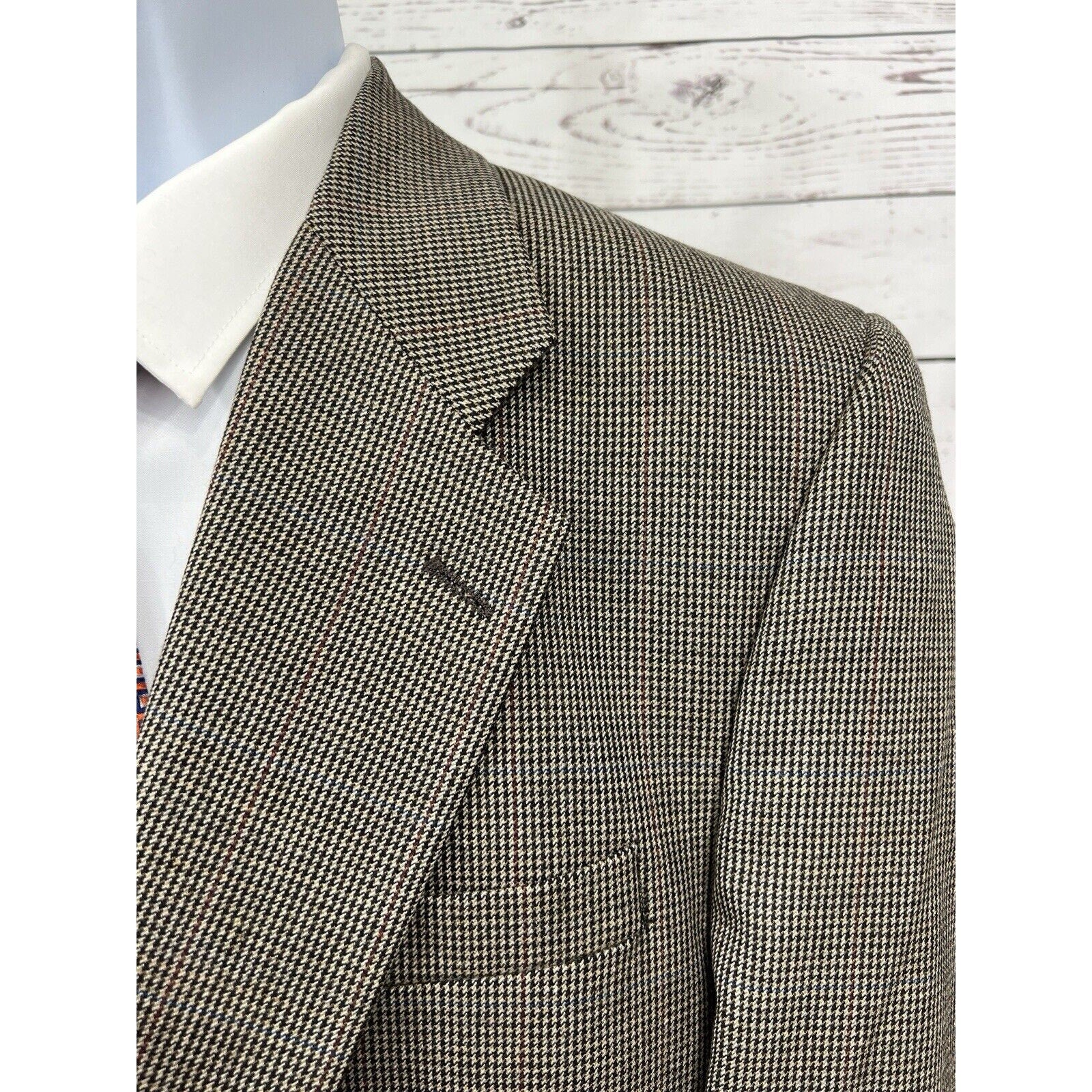 Vintage Burberry’s 2 Button Blazer Mens 44R Houndstooth Wool Jacket Brown