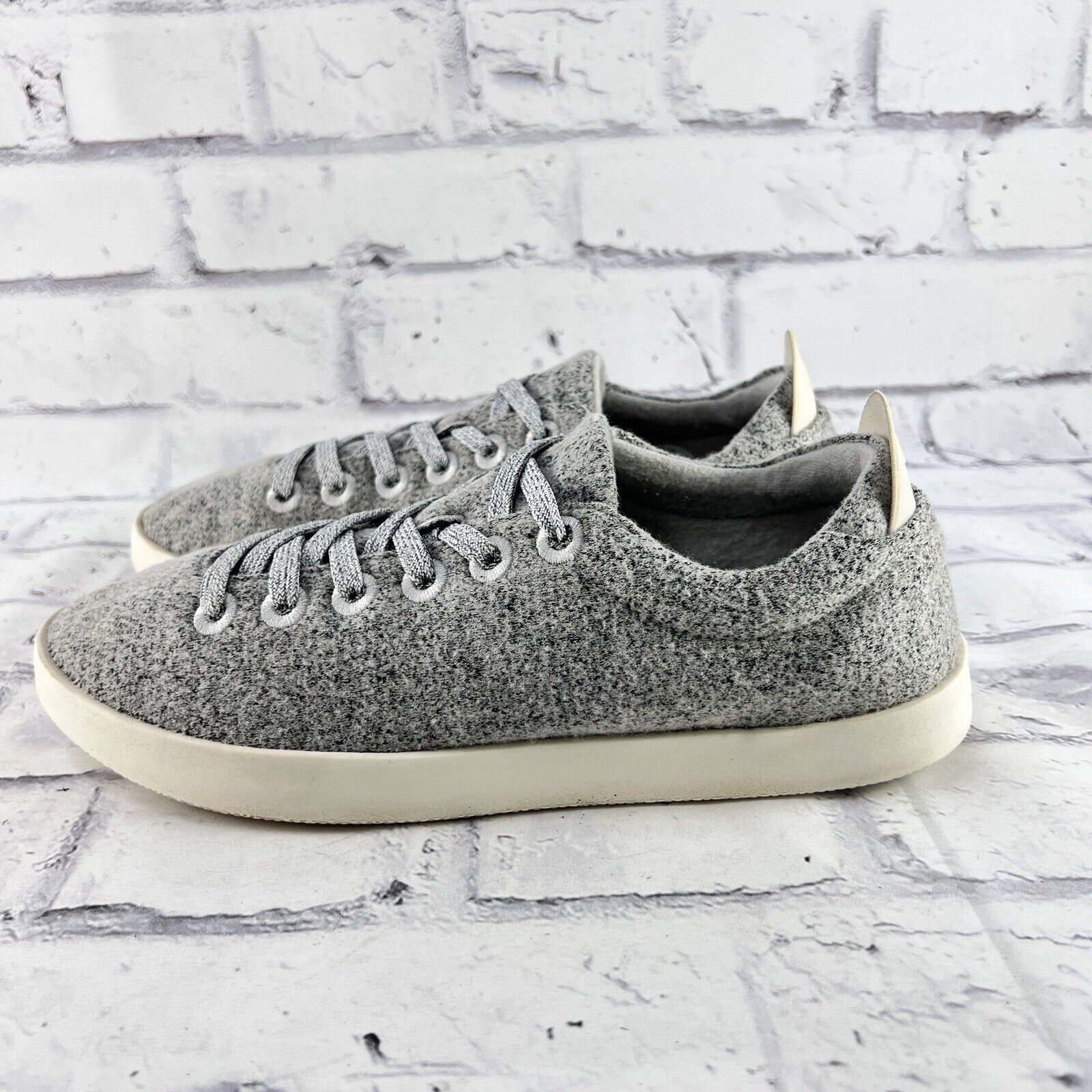 Allbirds Wool Pipers Womens Size 10 Running Shoes Gray Training Sneakers