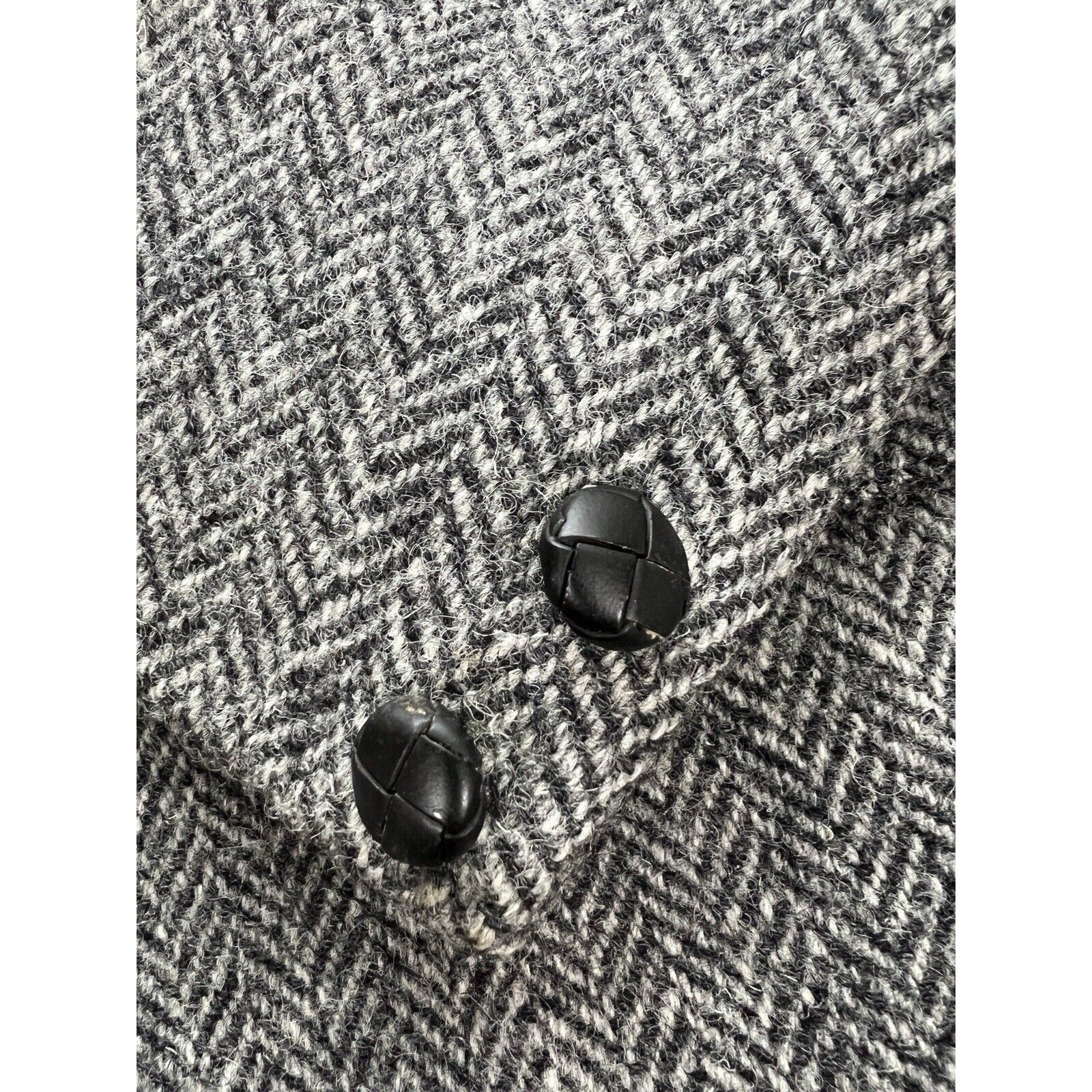 Harris Tweed 2 Button Blazer Mens 41R Wool Jacket Sport Coat Herringbone Gray