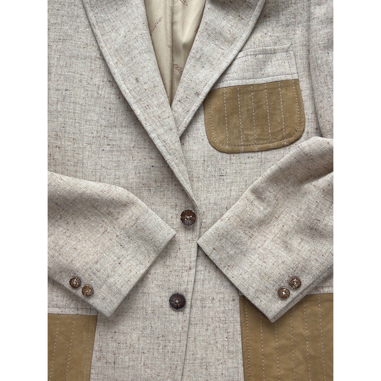 Taverly 2 Button Hunting Blazer Men’s 40R Tan Suede Accents Wool Vintage