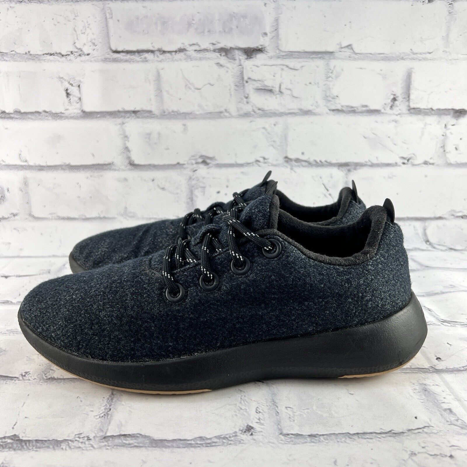 Allbirds Wool Runner Mizzles Men's Size 10 Black Sneakers Casual Lace Up WRM