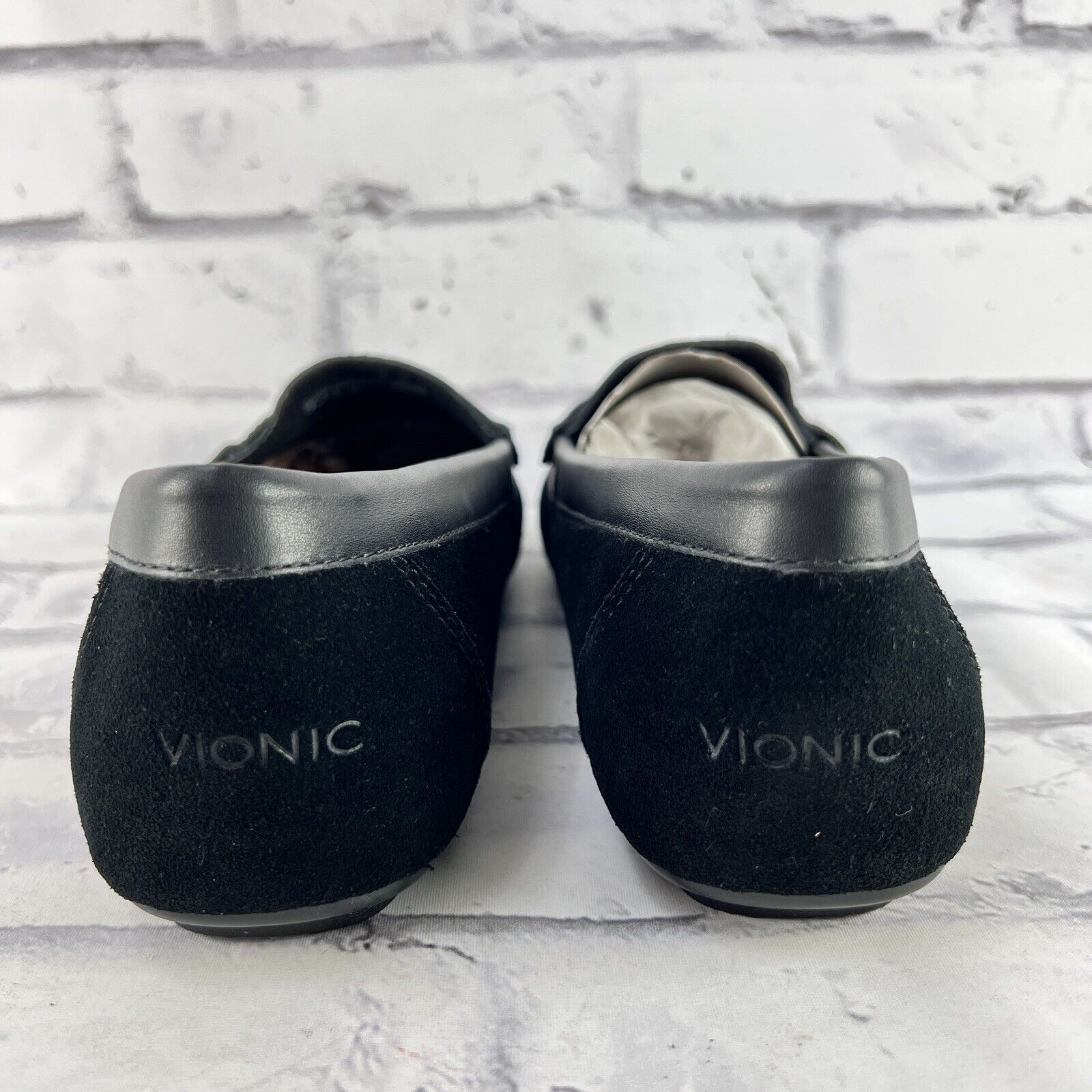 Vionic Honor Hilo Womens Size 9 Orthopedic Comfort Loafer Black Suede Flat Shoe
