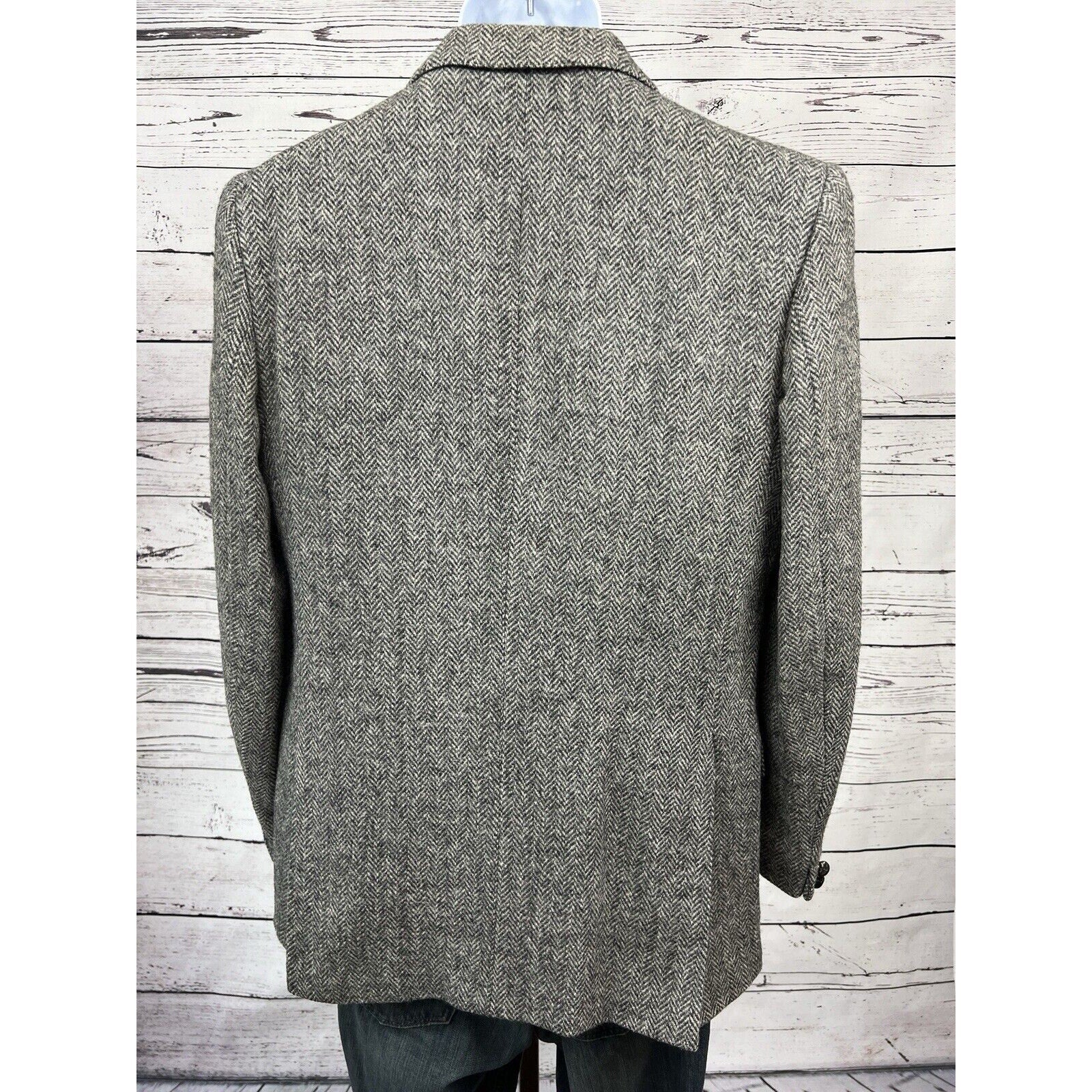 Harris Tweed 2 Button Blazer Mens 41R Wool Jacket Sport Coat Herringbone Gray