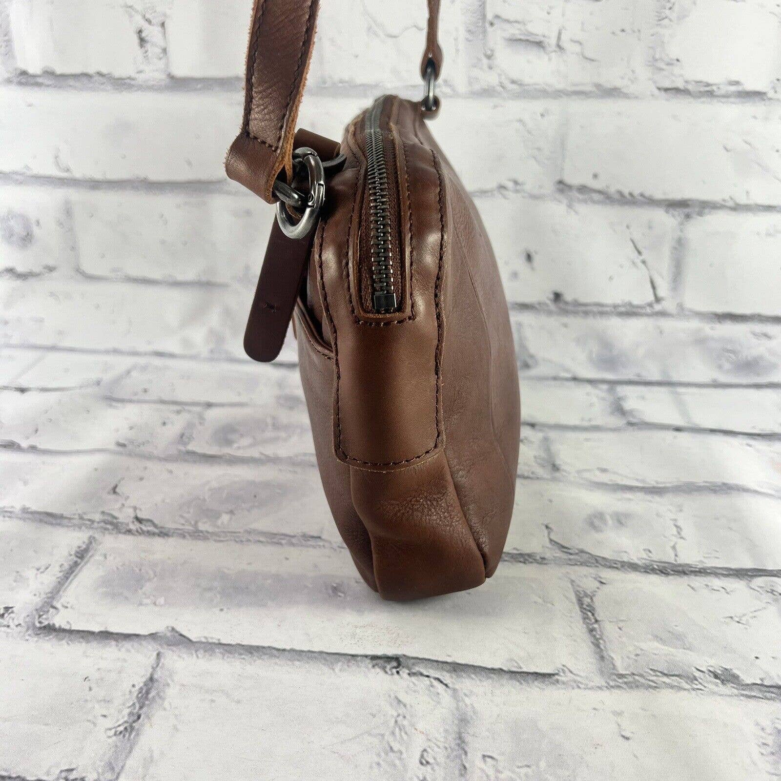 Lucky Brand Leather Crossbody Purse Shoulder Bag Brown Boho Buckle Medium Size