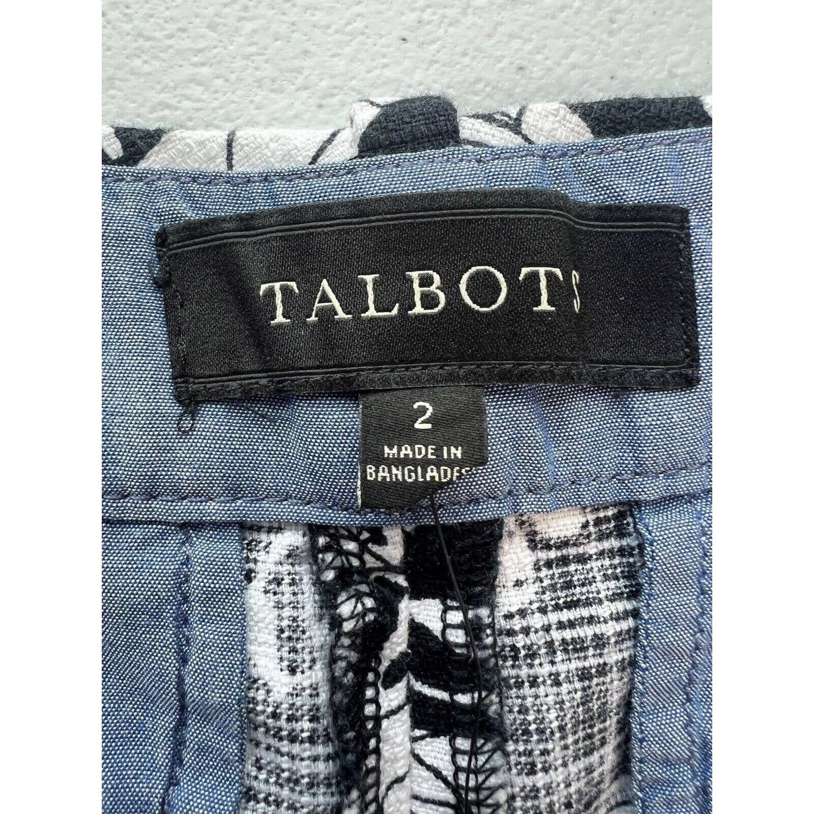 Talbots Cotton Shorts Women’s 2 Black & White Floral 5.5” Inseam Casual