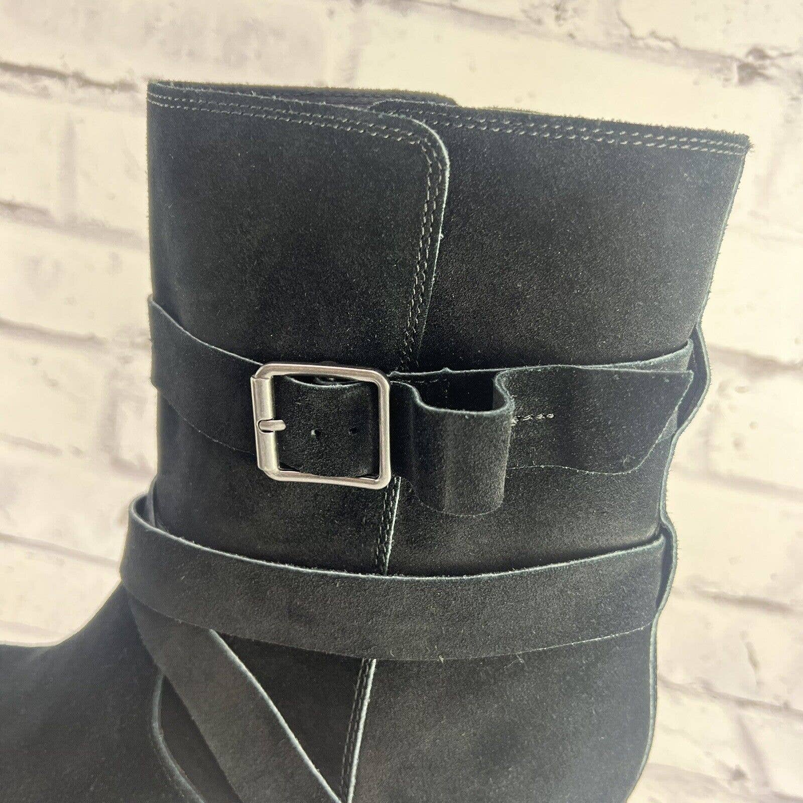 Clarks Malvet Doris Boots Women’s Size 11 W Heeled Leather Black Suede Buckle