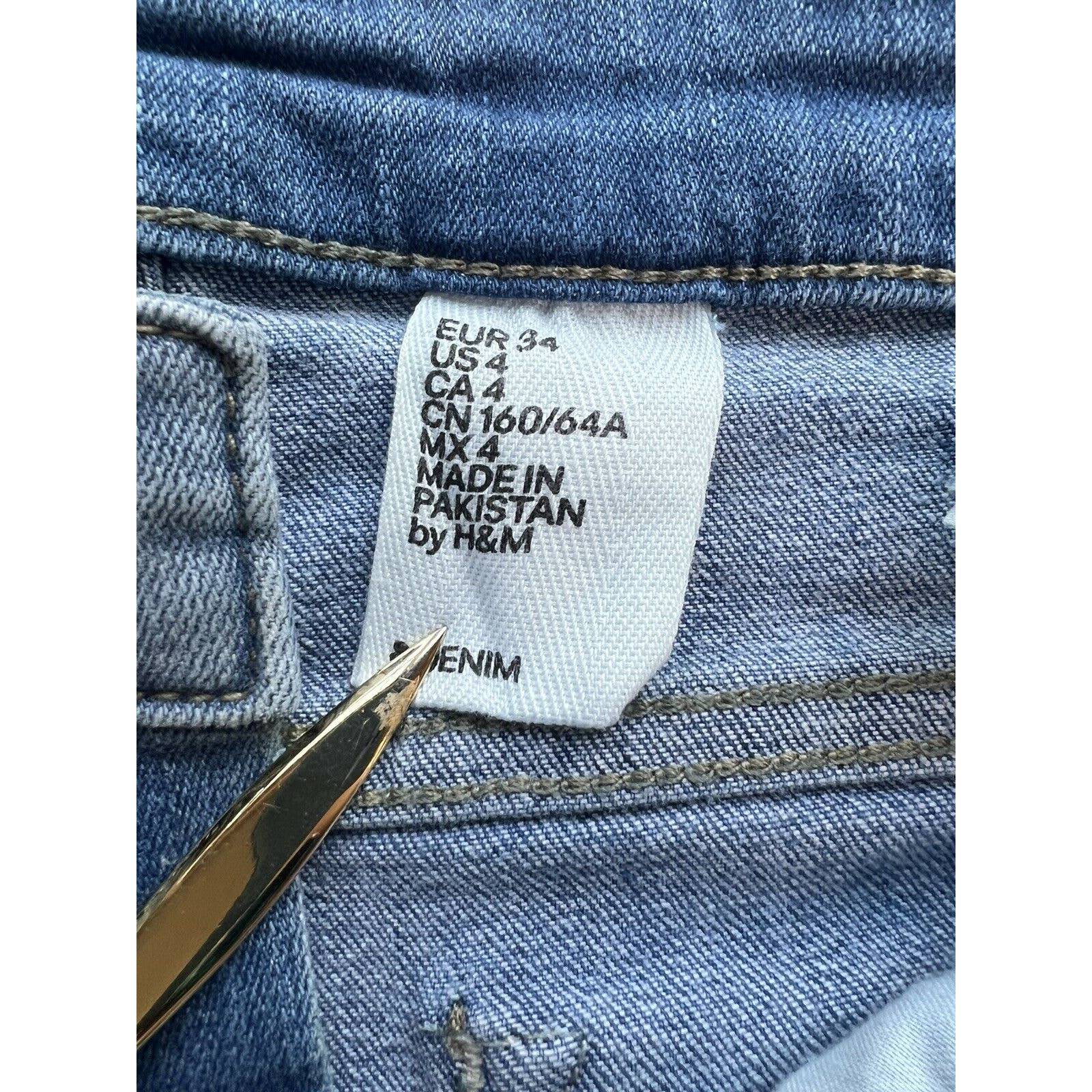 H&M Women’s Size 4 Medium Wash Denim Cut Off Jean Shorts