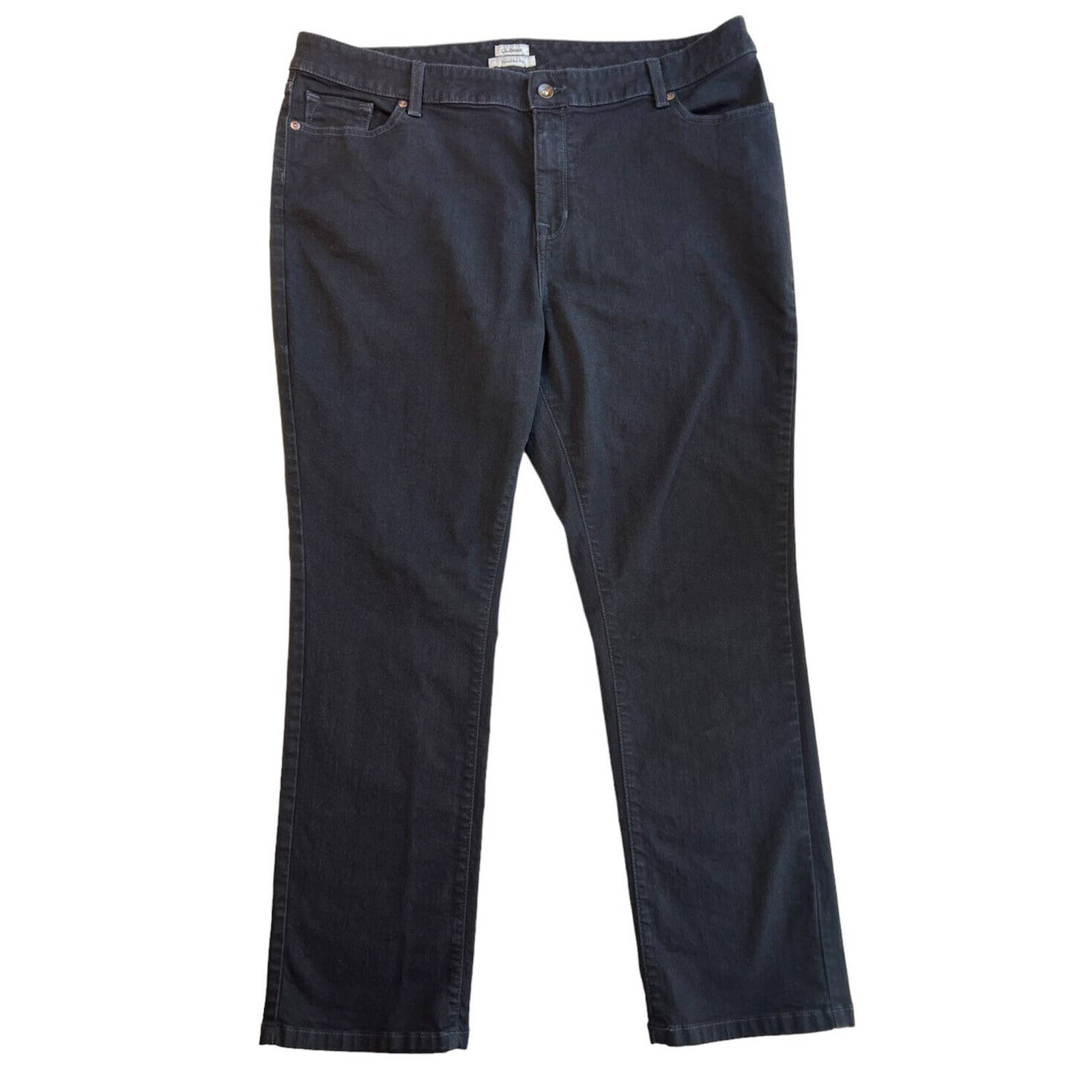 L.L. Bean Favorite Fit Jeans Womens Size 20 Reg Straight Leg Black 29.5” Inseam