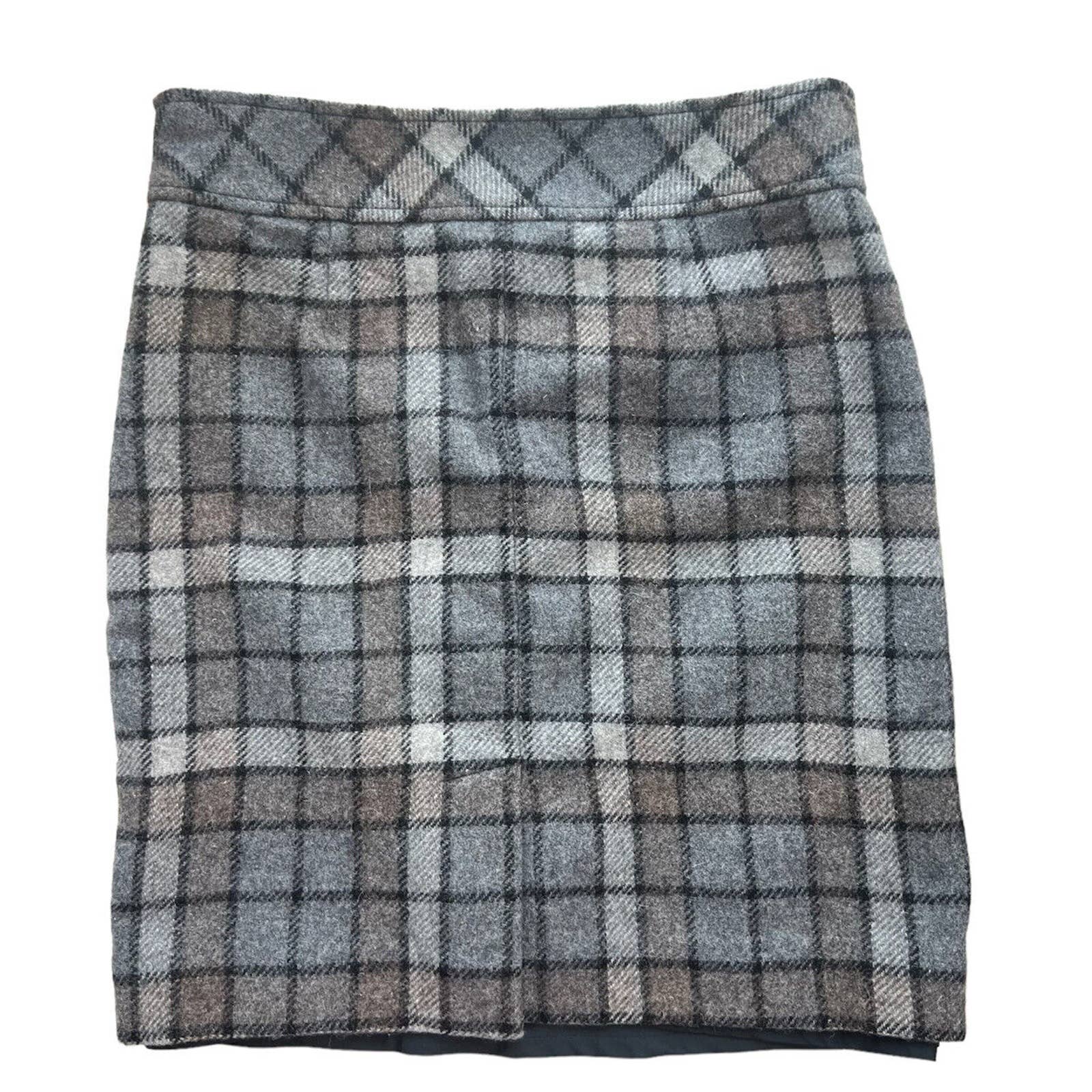 L.L. Bean Skirt Women’s Size 6 Petite Wool Blend Lined Gray And Brown Plaid